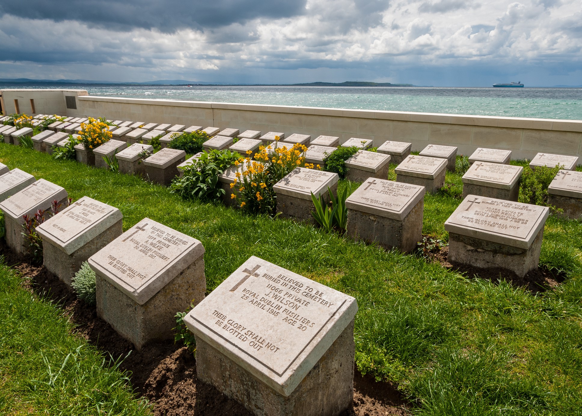 DAILY GALLIPOLI TOUR BY BUS 